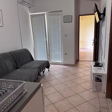 Apartmani Bruno Vrsi Eksteriør bilde