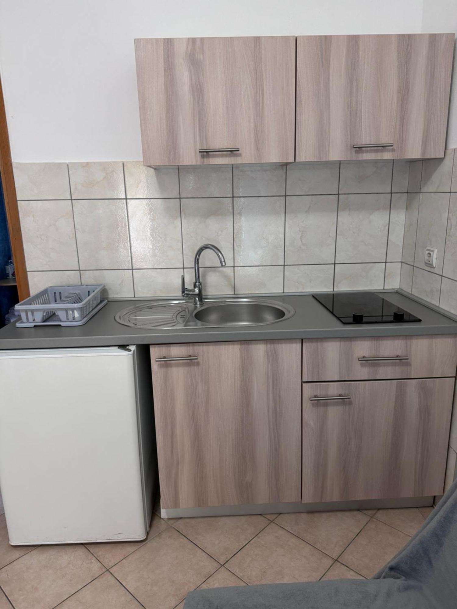 Apartmani Bruno Vrsi Eksteriør bilde